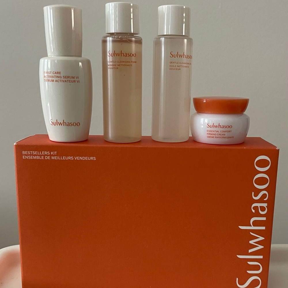 Sulwhasoo's best-sellers kit
